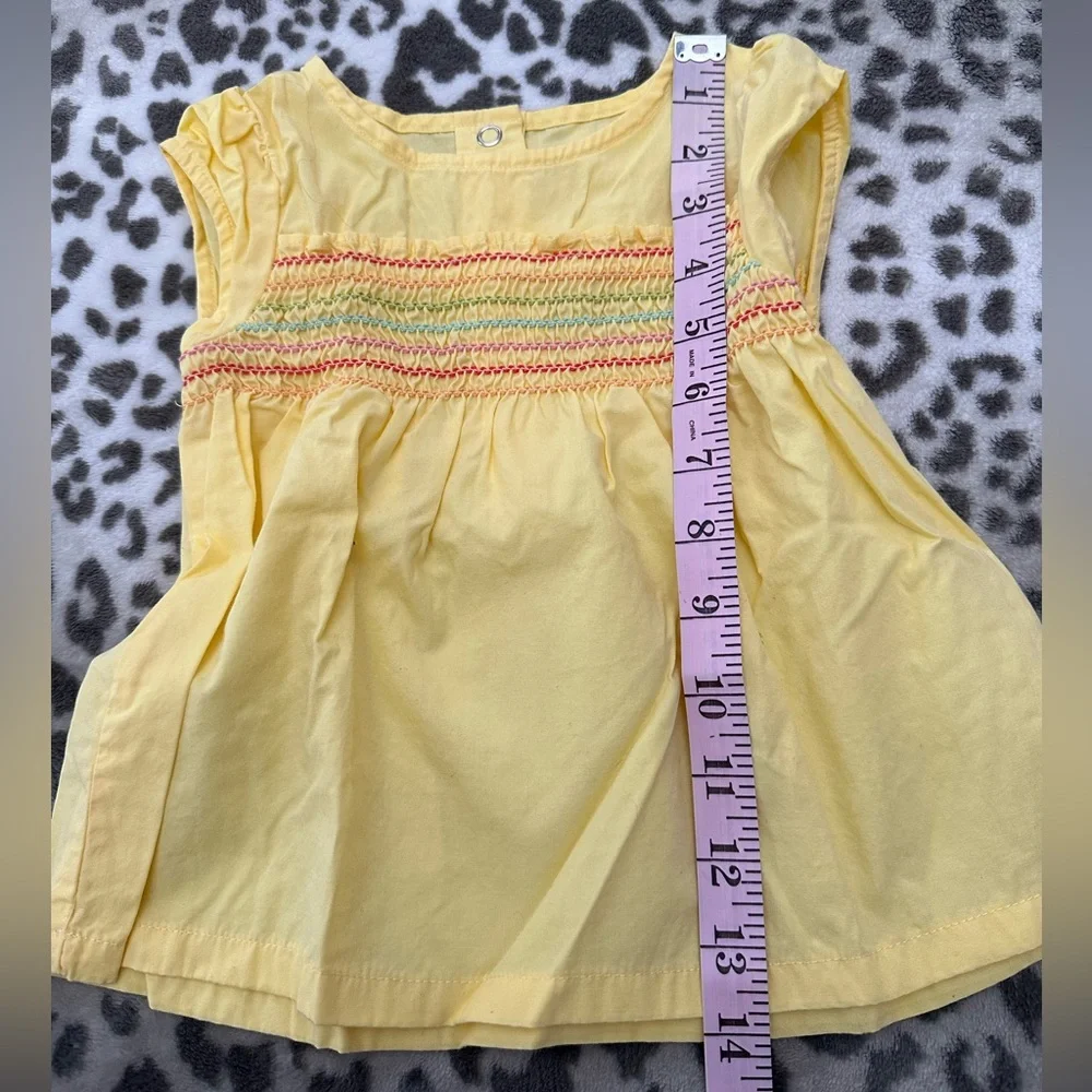 Gymboree Smocked Top and Floral Pants Bundle in Yellow Size 18-24 Months